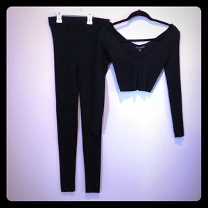 Jluxlabel Vneck Crop and Leggings Set
